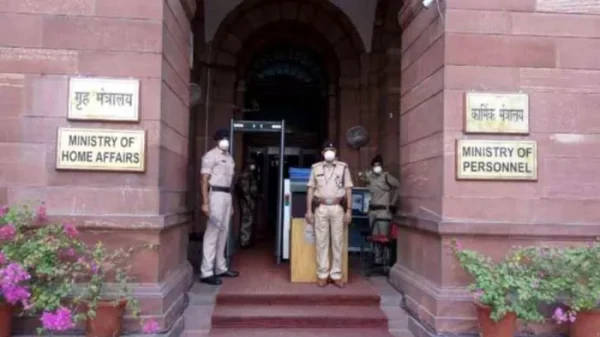 भारत-पाक तनाव : 7 मई को सभी राज्यों में होगा सुरक्षा मॉक ड्रिल,केंद्रीय गृह मंत्रालय का निर्देश, छात्रों-नागरिकों को प्रशिक्षण देने को कहा