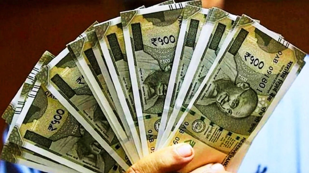 ब्रेकिंग : विधायकों की मौज ही मौज, पेंशन में हुई बढ़ोतरी, जानिए अब हर महीने कितनी मिलेगी राशि, देखें राजपत्र….
