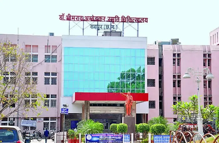 छत्तीसगढ़ में कोरोना को लेकर सतर्कता बढ़ी, मेकाहारा में OPD शुरू
