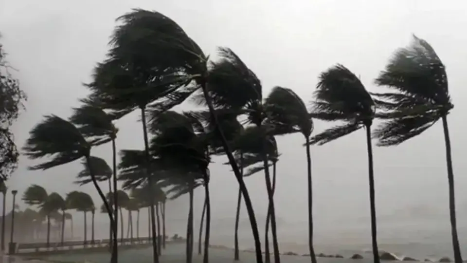 Jharkhand Weather Update: कुछ जिलों में बारिश की संभावना, बाकी हिस्सों में गर्मी का कहर जारी
