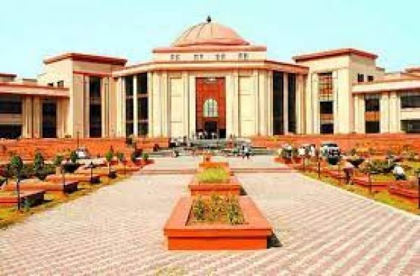 छत्तीसगढ़ हाई कोर्ट ने किया प्रशासनिक फेरबदल , मनीष ठाकुर होंगे हाईकोर्ट के नये रजिस्ट्रार जनरल
