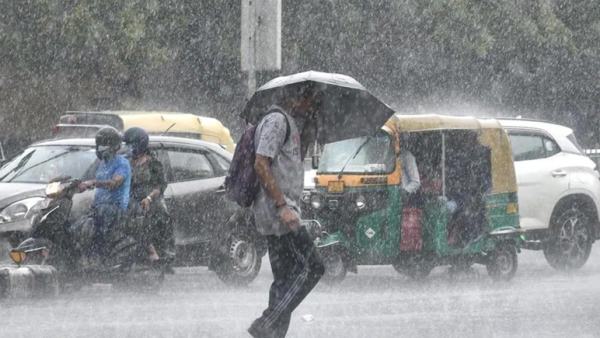 मुंबई में मानसून ने 107 साल का रिकॉर्ड तोड़ा, 16 दिन पहले पहुंचा शहर में भारी बारिश