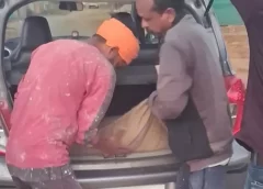 स्कूल से चावल ले जाते प्रधानपाठक पकड़े गए, जांच शुरू