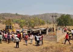 बड़ा सड़क हादसा, करडेगा से कुनकुरी आ रही बस पलटी, 5 यात्रियों की मौके पर मौत